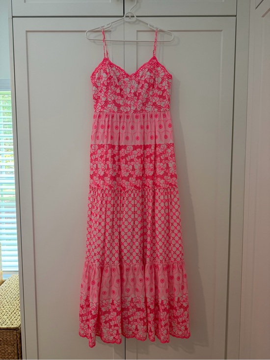 Lilly Pulitzer Dresses & Skirts - Lilly Pulitzer Kyla Maxi Dress in Lilly’s Coral Garden Gate Eyelet